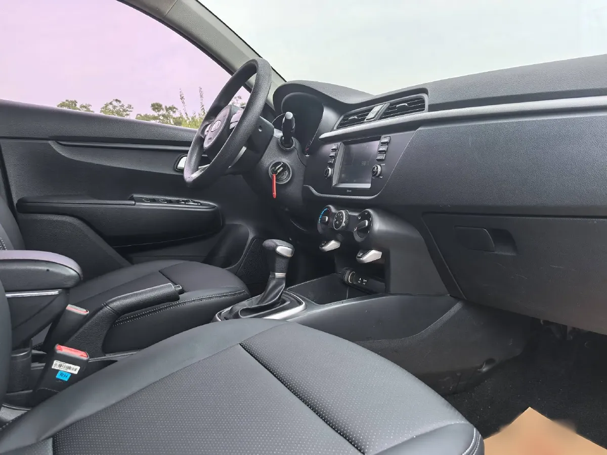 2017 Kia K2 1.4L 100HP L4 6AT,autocango,china used car exporter,china ev exporter,chinese used car exporter,chinese used ev exporter