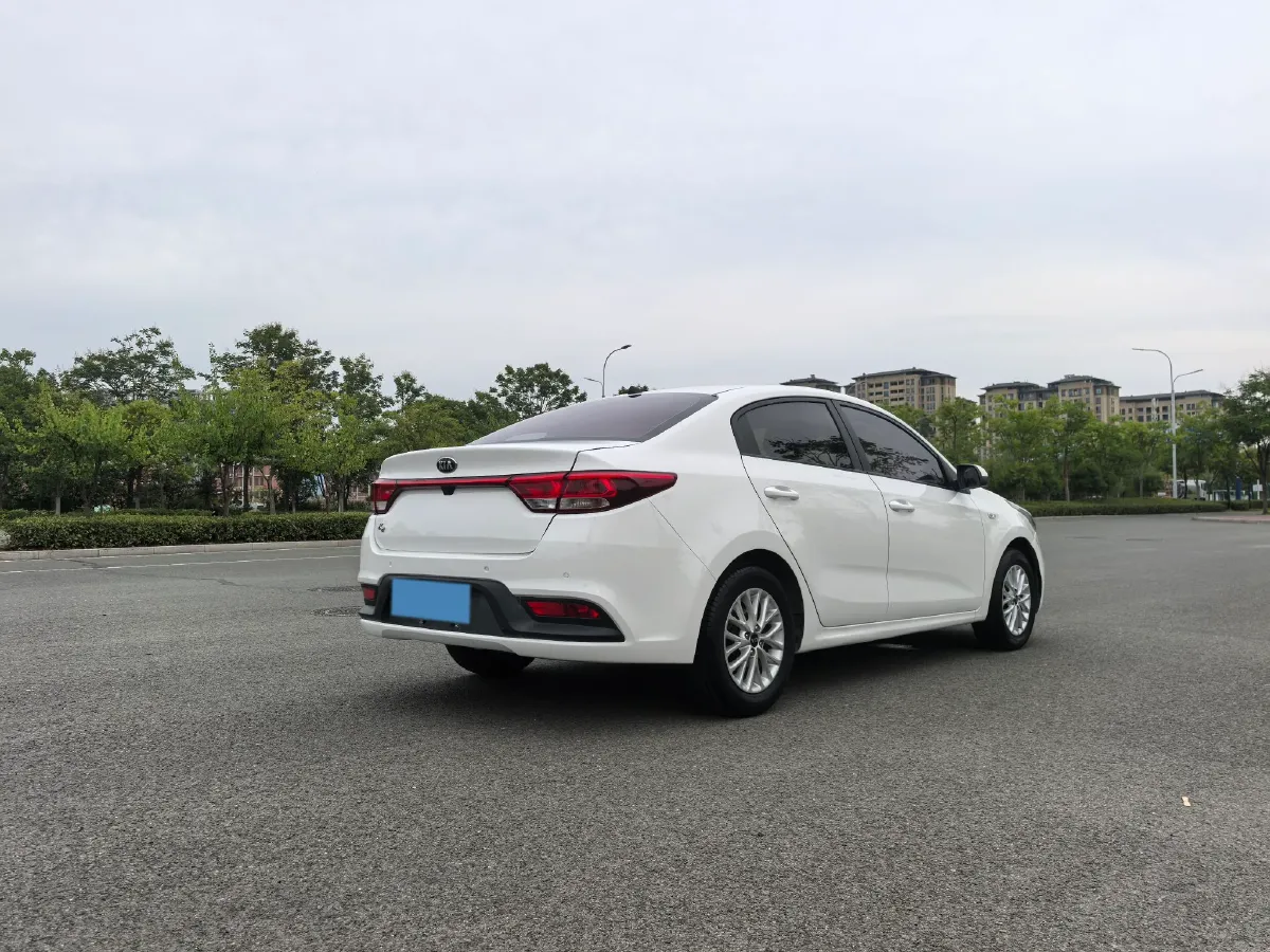 2017 Kia K2 1.4L 100HP L4 6AT,autocango,china used car exporter,china ev exporter,chinese used car exporter,chinese used ev exporter