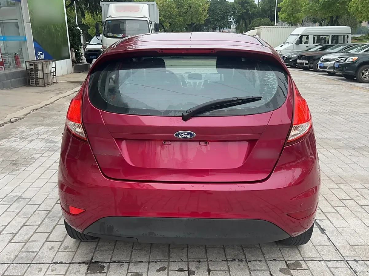 2013 Ford Fiesta 1.5L 110HP L4 6DCT,autocango,china used car exporter,china ev exporter,chinese used car exporter,chinese used ev exporter