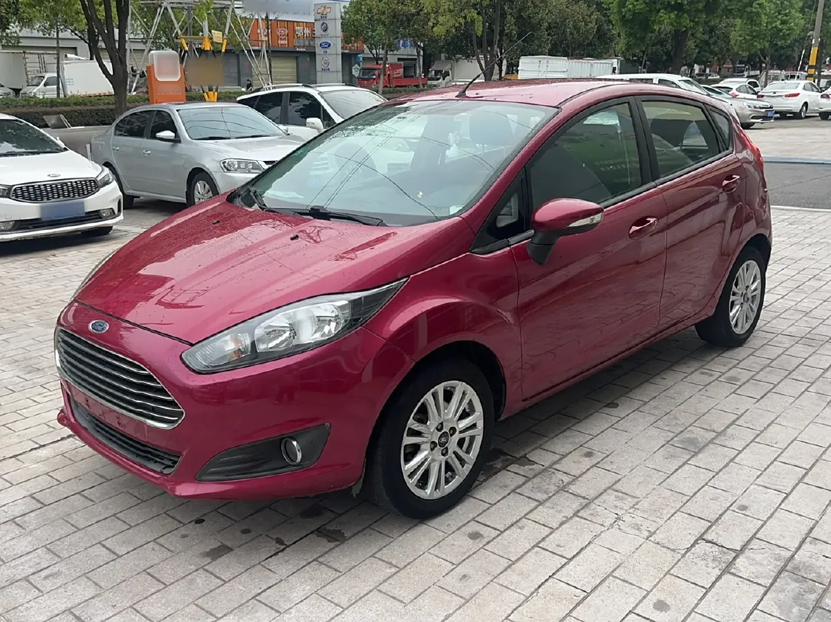2013 Ford Fiesta 1.5L 110HP L4 6DCT,autocango,china used car exporter,china ev exporter,chinese used car exporter,chinese used ev exporter