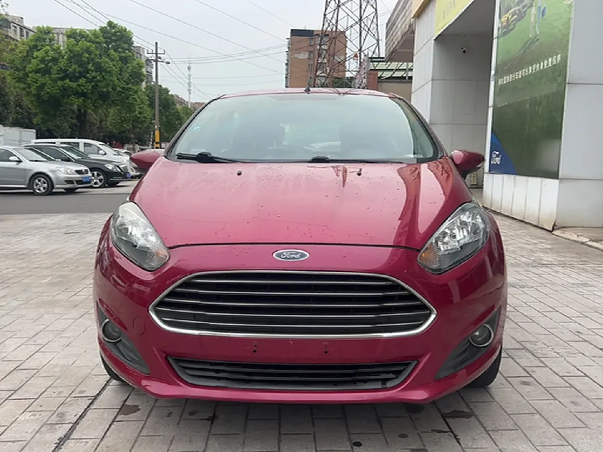 2013 Ford Fiesta 1.5L 110HP L4 6DCT,autocango,china used car exporter,china ev exporter,chinese used car exporter,chinese used ev exporter