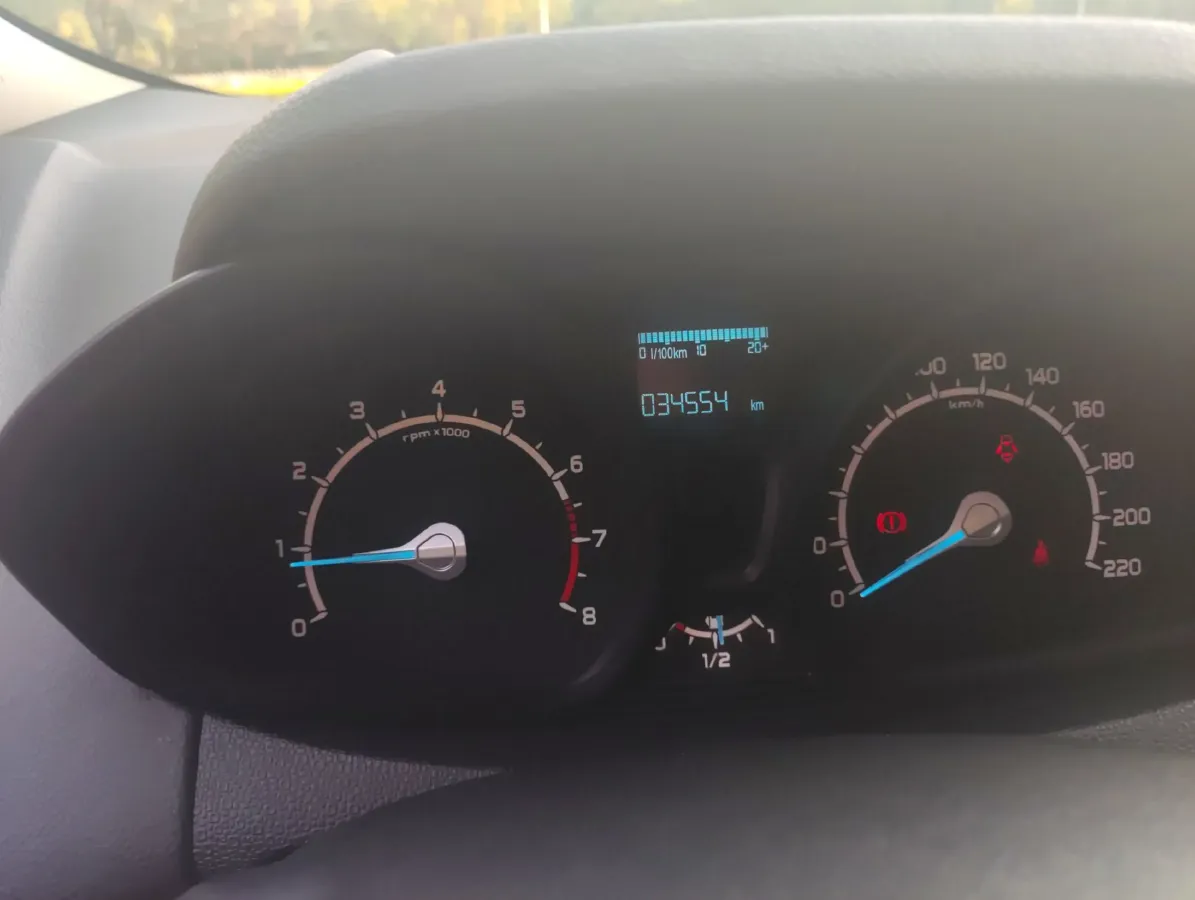 2017 Ford EcoSport 1.5L 110HP L4 5MT,autocango,china used car exporter,china ev exporter,chinese used car exporter,chinese used ev exporter