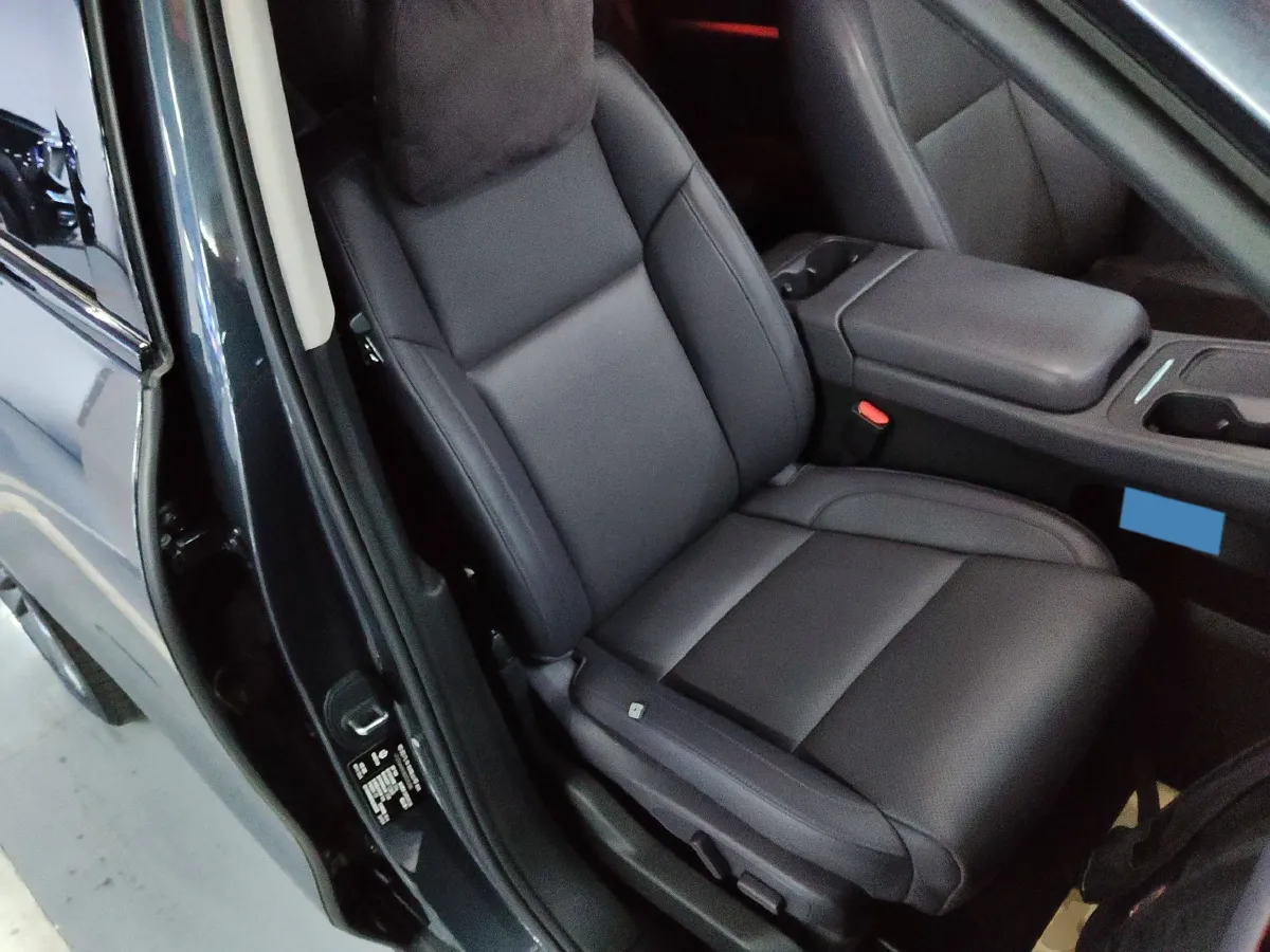 2024 Leapmotor C16 1.5L 95HP L4 REEV 28.4KWH,autocango,china used car exporter,china ev exporter,chinese used car exporter,chinese used ev exporter