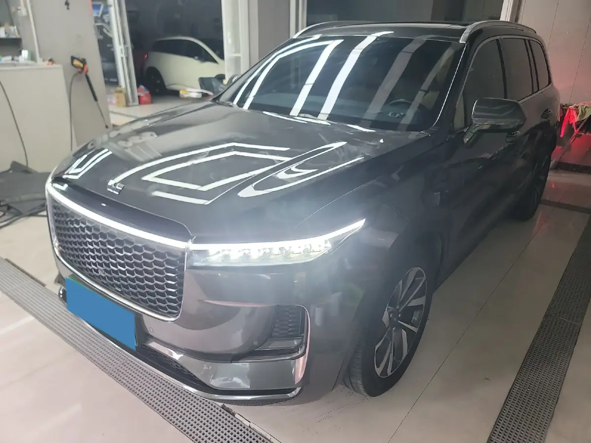 2021 Li ONE Range Extended 131HP REEV 40.5KWH