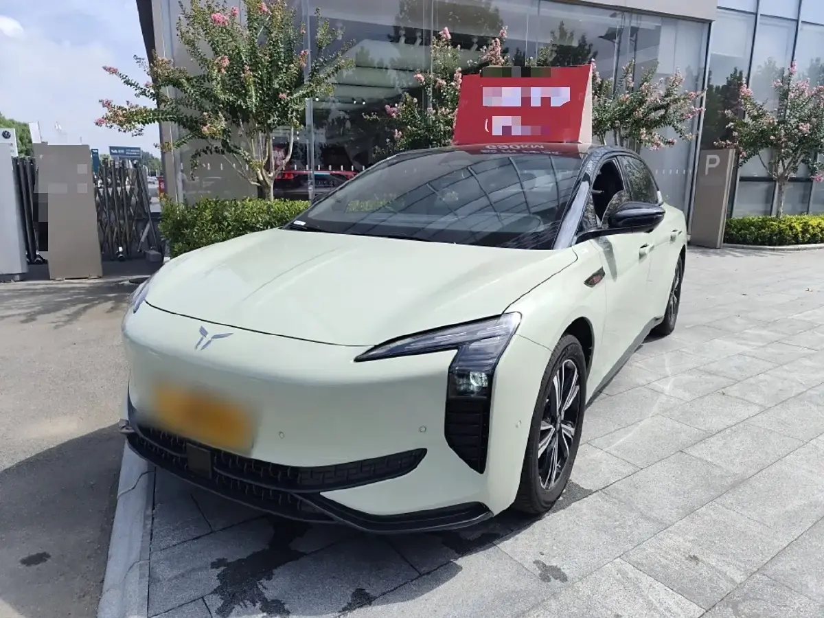 2024 HongQi EH7 BEV 85KWH