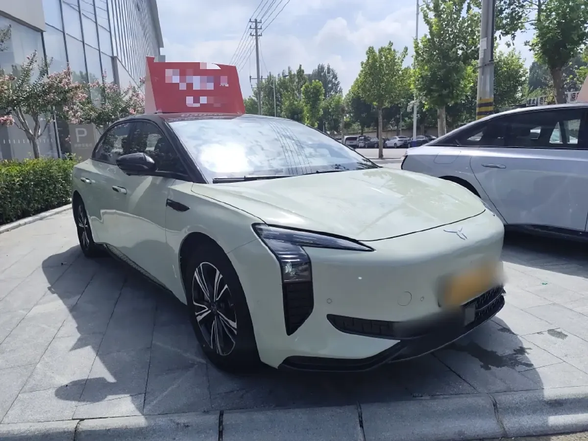 2024 HongQi EH7 BEV 85KWH,autocango,china used car exporter,china ev exporter,chinese used car exporter,chinese used ev exporter