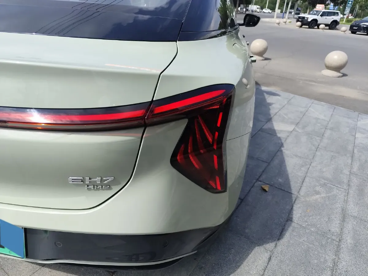 2024 HongQi EH7 BEV 85KWH,autocango,china used car exporter,china ev exporter,chinese used car exporter,chinese used ev exporter