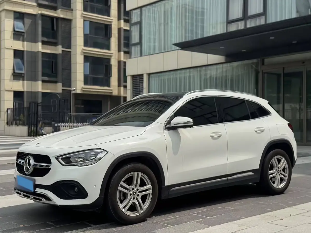 2020 Mercedes-Benz GLA Class 1.3T 136HP L4 7DCT