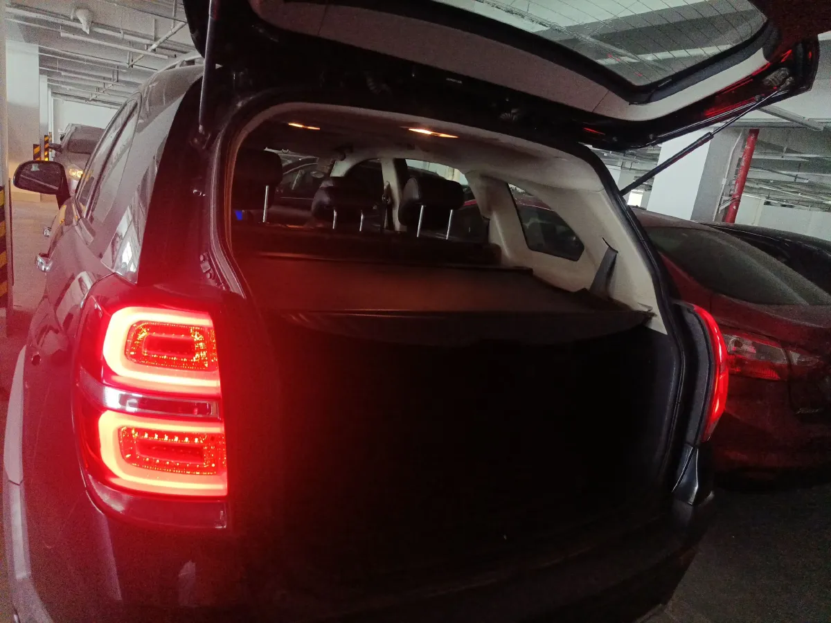 2015 Chevrolet Captiva 2.4L 167HP L4 6AT,autocango,china used car exporter,china ev exporter,chinese used car exporter,chinese used ev exporter