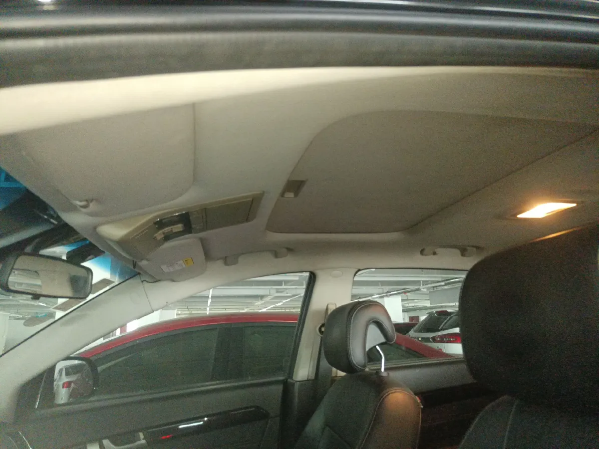 2015 Chevrolet Captiva 2.4L 167HP L4 6AT,autocango,china used car exporter,china ev exporter,chinese used car exporter,chinese used ev exporter