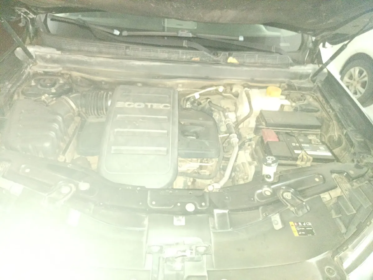 2015 Chevrolet Captiva 2.4L 167HP L4 6AT,autocango,china used car exporter,china ev exporter,chinese used car exporter,chinese used ev exporter