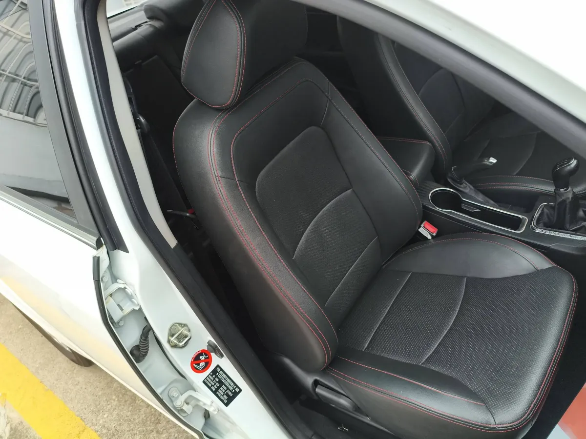 2016 Geely Vision 1.5L 109HP L4 5MT,autocango,china used car exporter,china ev exporter,chinese used car exporter,chinese used ev exporter