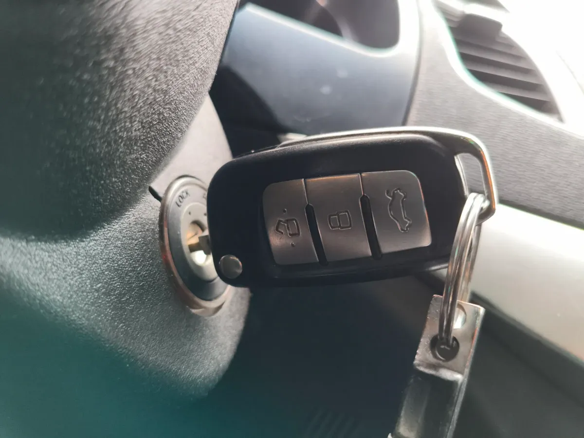 2016 Geely Vision 1.5L 109HP L4 5MT,autocango,china used car exporter,china ev exporter,chinese used car exporter,chinese used ev exporter