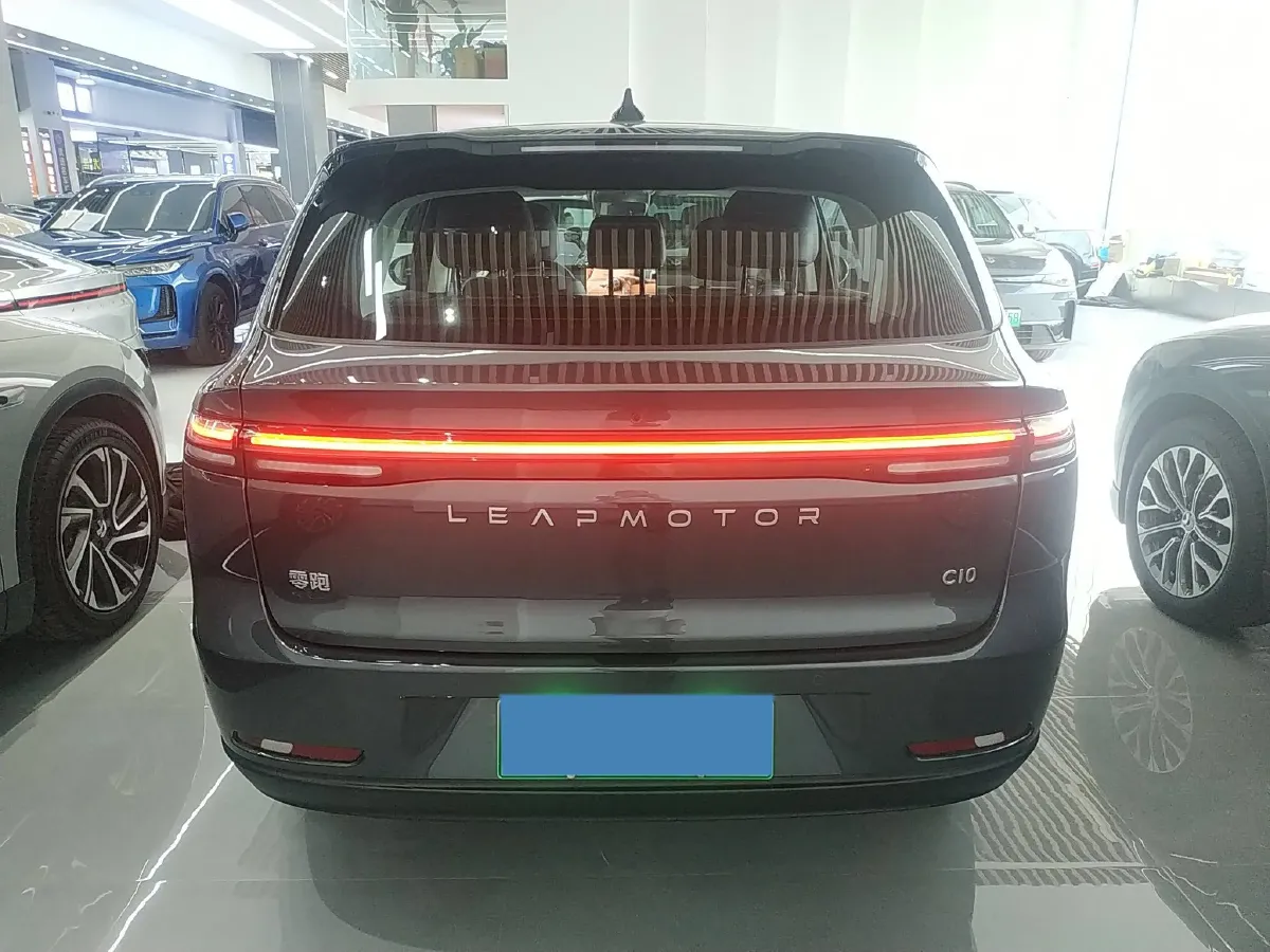 2024 Leapmotor C10 1.5L 95HP L4 REEV 28.4KWH,autocango,china used car exporter,china ev exporter,chinese used car exporter,chinese used ev exporter