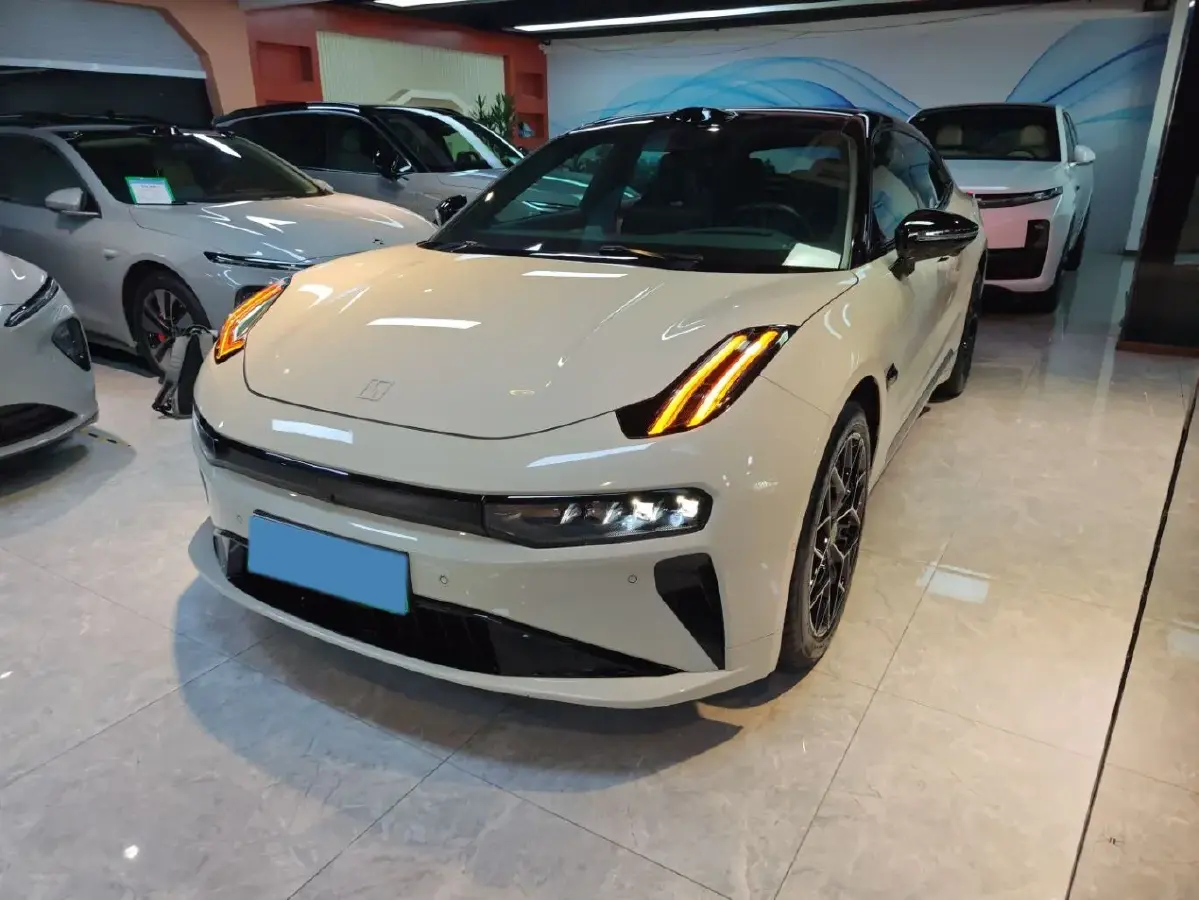 2025 Zeekr 001 BEV 100KWH