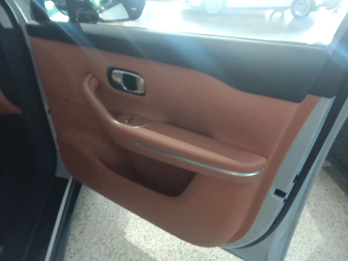 2024 Leapmotor C10 BEV 69.9KWH,autocango,china used car exporter,china ev exporter,chinese used car exporter,chinese used ev exporter