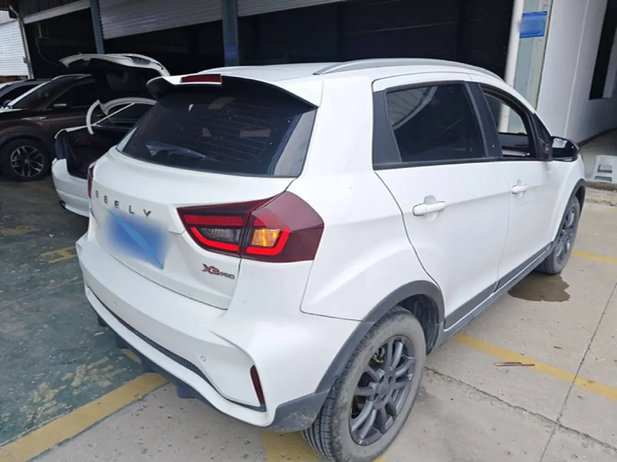 2021 Geely Vision X3 1.5L 109HP L4 CVT,autocango,china used car exporter,china ev exporter,chinese used car exporter,chinese used ev exporter