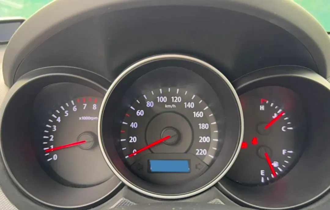 2014 Kia Forte 1.6L 123HP L4 5MT,autocango,china used car exporter,china ev exporter,chinese used car exporter,chinese used ev exporter