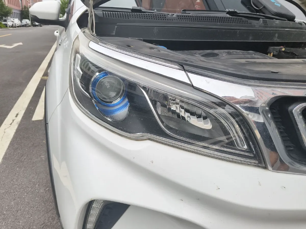 2017 Geely Vision X3 1.5L 102HP L4 5MT,autocango,china used car exporter,china ev exporter,chinese used car exporter,chinese used ev exporter