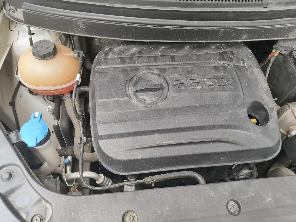 2017 Geely Vision X3 1.5L 102HP L4 5MT,autocango,china used car exporter,china ev exporter,chinese used car exporter,chinese used ev exporter