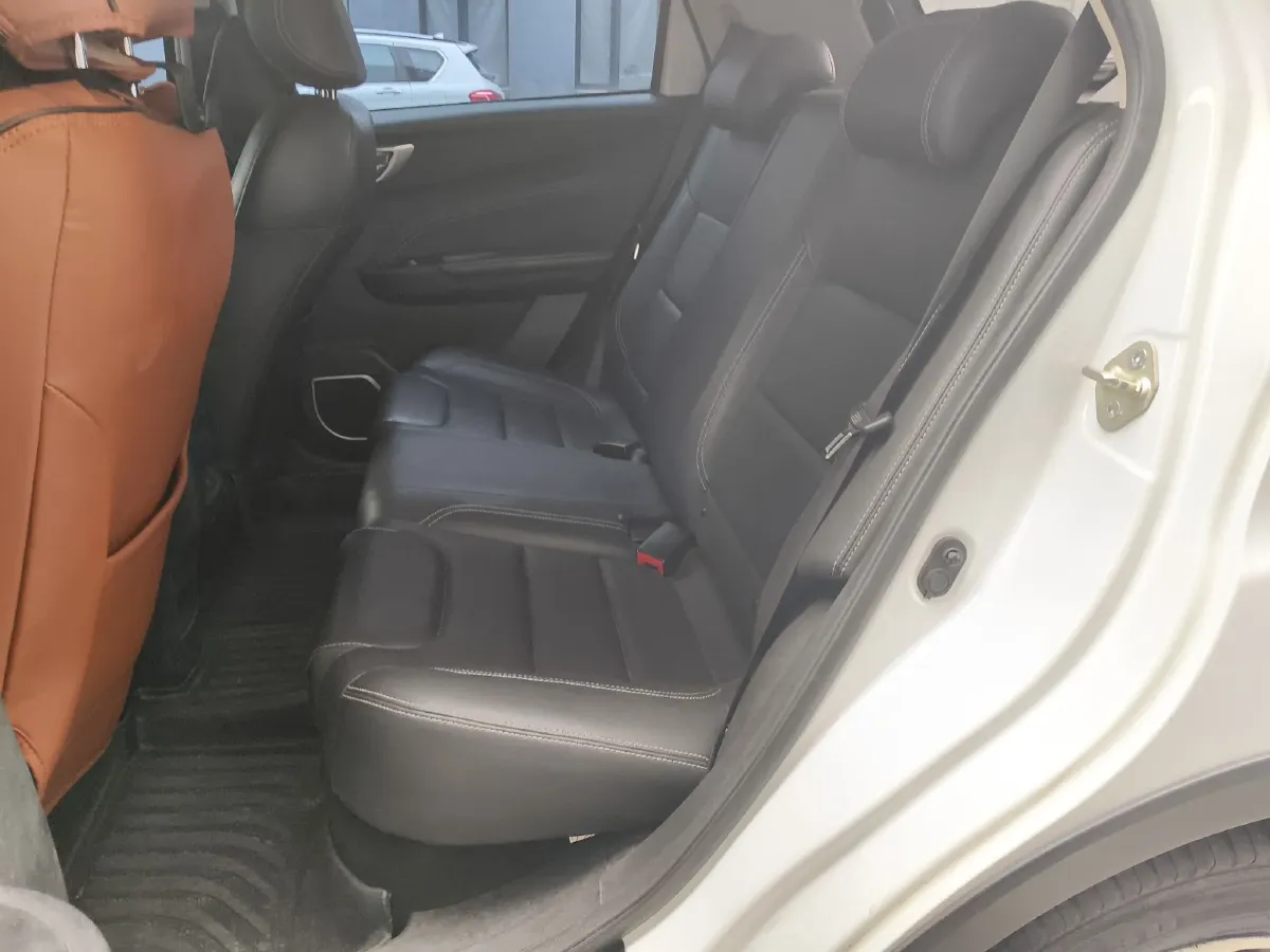 2017 Geely Vision X3 1.5L 102HP L4 5MT,autocango,china used car exporter,china ev exporter,chinese used car exporter,chinese used ev exporter