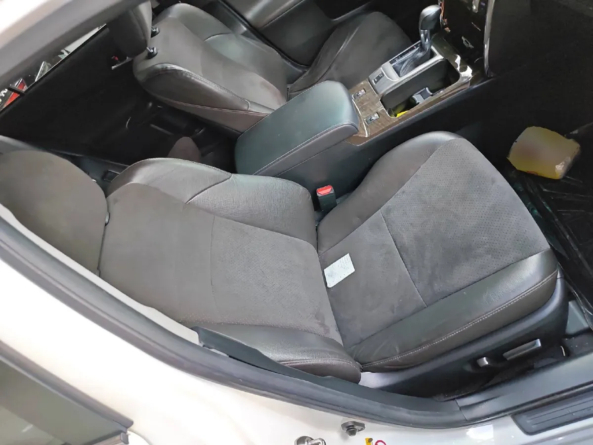 2013 Toyota Reiz 2.5L 193HP V6 6AT,autocango,china used car exporter,china ev exporter,chinese used car exporter,chinese used ev exporter