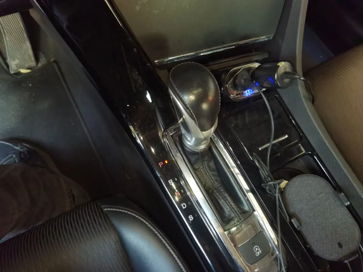 2015 Honda Spirior 2.0L 155HP L4 CVT,autocango,china used car exporter,china ev exporter,chinese used car exporter,chinese used ev exporter