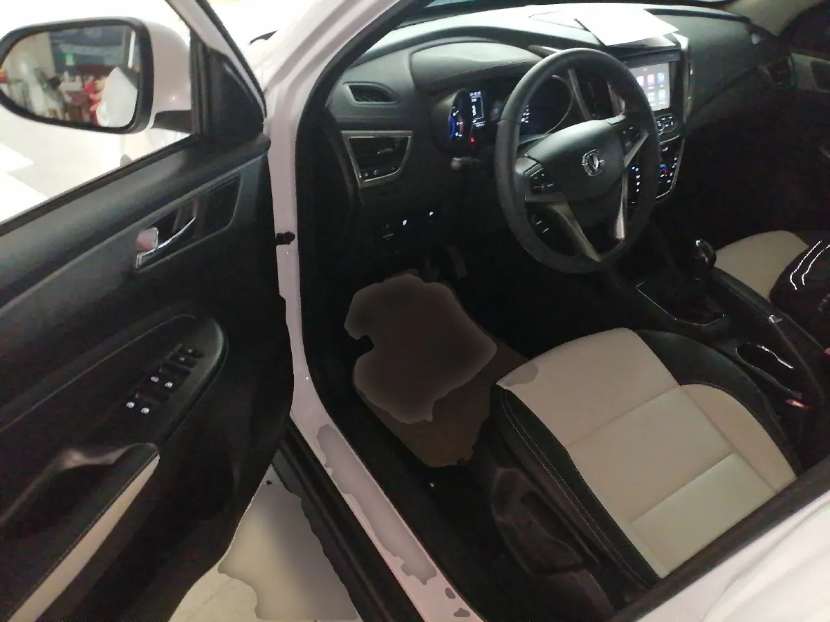 2017 ChangAn CS35 1.6L 125HP L4 5MT,autocango,china used car exporter,china ev exporter,chinese used car exporter,chinese used ev exporter