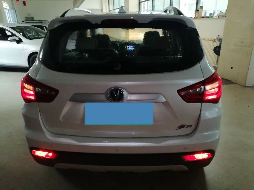 2017 ChangAn CS35 1.6L 125HP L4 5MT,autocango,china used car exporter,china ev exporter,chinese used car exporter,chinese used ev exporter