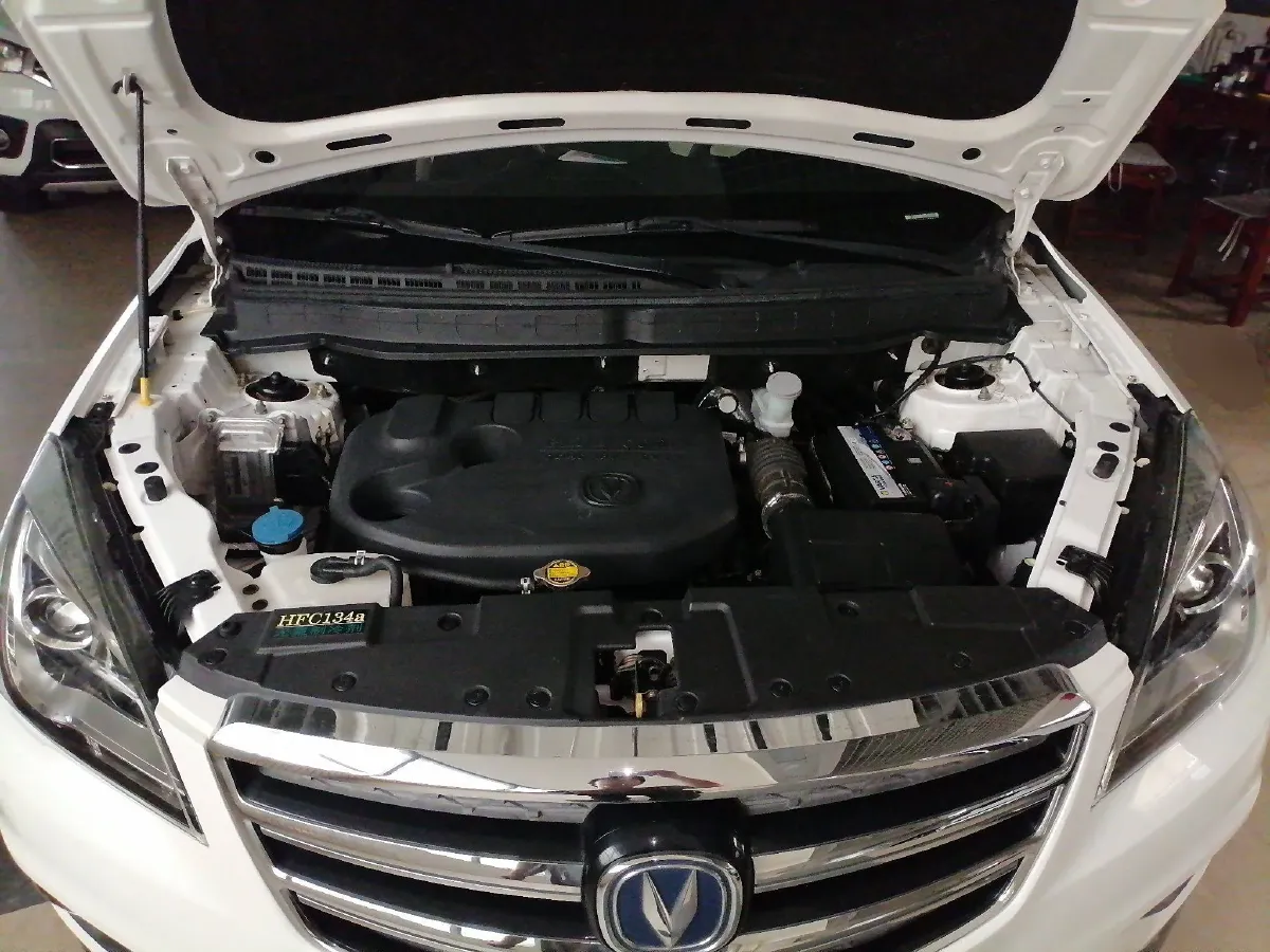 2017 ChangAn CS35 1.6L 125HP L4 5MT,autocango,china used car exporter,china ev exporter,chinese used car exporter,chinese used ev exporter