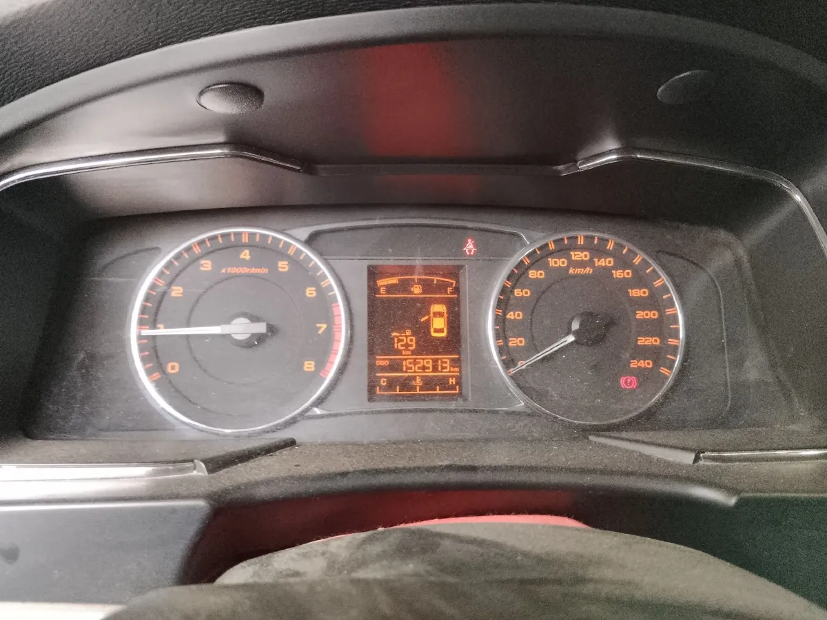 2016 Geely Vision 1.5L 109HP L4 5MT,autocango,china used car exporter,china ev exporter,chinese used car exporter,chinese used ev exporter