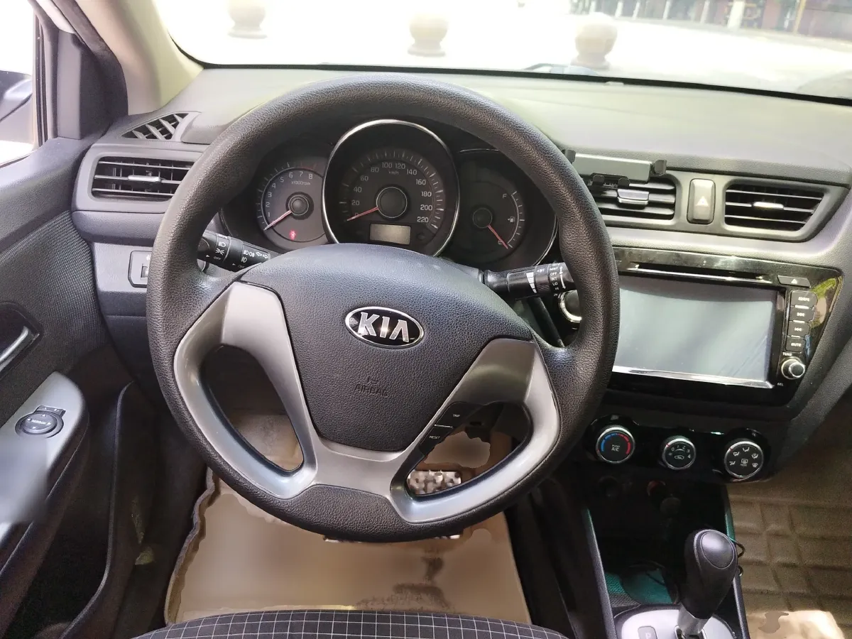 2015 Kia K2 1.4L 107HP L4 4AT,autocango,china used car exporter,china ev exporter,chinese used car exporter,chinese used ev exporter
