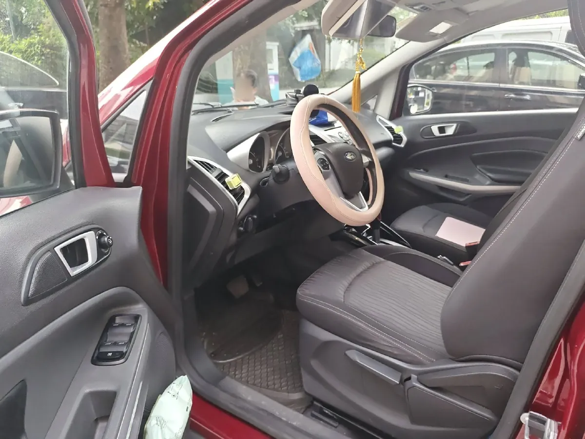 2013 Ford EcoSport 1.5L 110HP L4 6DCT,autocango,china used car exporter,china ev exporter,chinese used car exporter,chinese used ev exporter