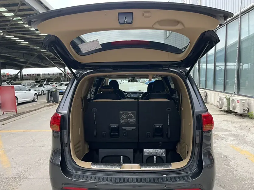 2015 Kia Carnival 2.2T 200HP L4 6AT,autocango,china used car exporter,china ev exporter,chinese used car exporter,chinese used ev exporter