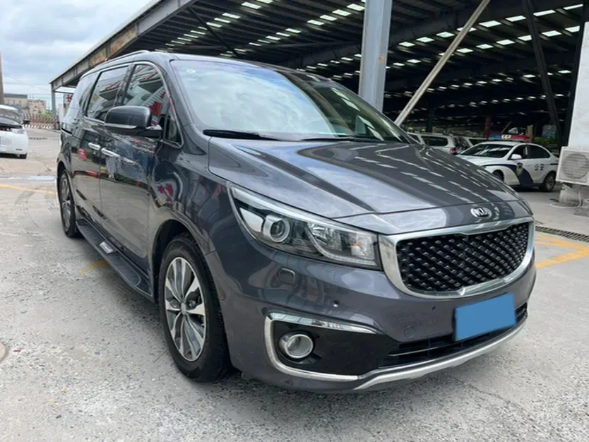 2015 Kia Carnival 2.2T 200HP L4 6AT,autocango,china used car exporter,china ev exporter,chinese used car exporter,chinese used ev exporter