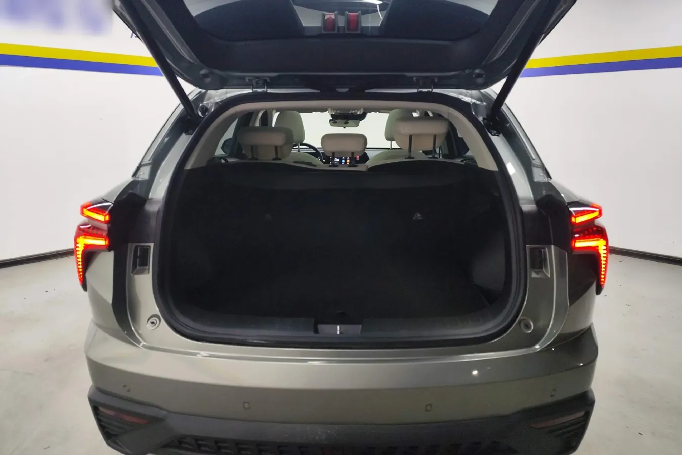 2023 Haval Fierce Dragon 1.5L 101HP L4 2DHT PHEV 19.27KWH,autocango,china used car exporter,china ev exporter,chinese used car exporter,chinese used ev exporter