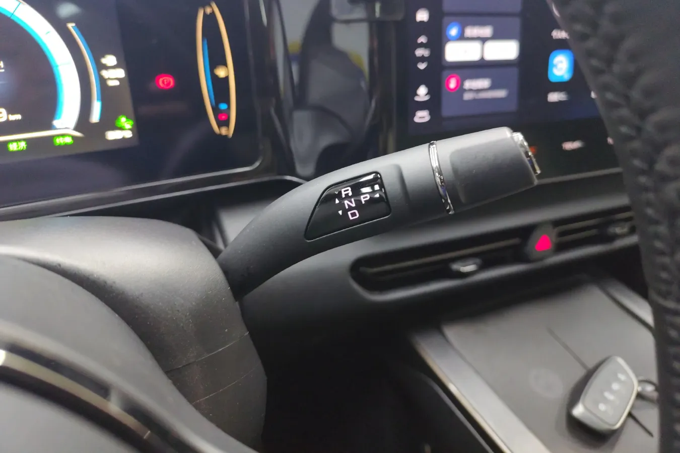 2023 Haval Fierce Dragon 1.5L 101HP L4 2DHT PHEV 19.27KWH,autocango,china used car exporter,china ev exporter,chinese used car exporter,chinese used ev exporter