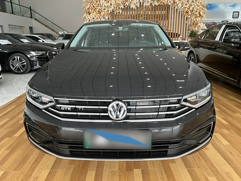 2020 Volkswagen Magotan GTE 1.4T 150HP L4 6DCT PHEV 13KWH,autocango,china used car exporter,china ev exporter,chinese used car exporter,chinese used ev exporter