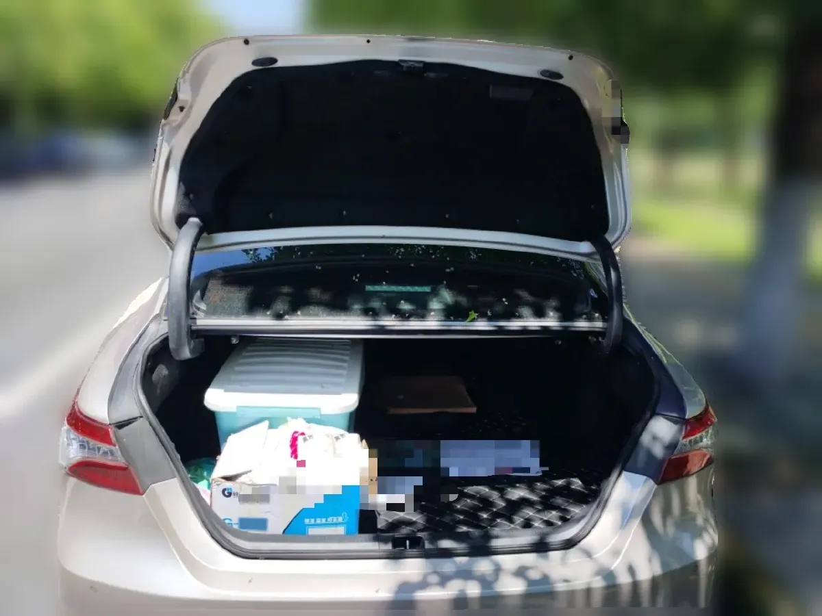 2019 Toyota Camry 2.0L 178HP L4 CVT,autocango,china used car exporter,china ev exporter,chinese used car exporter,chinese used ev exporter