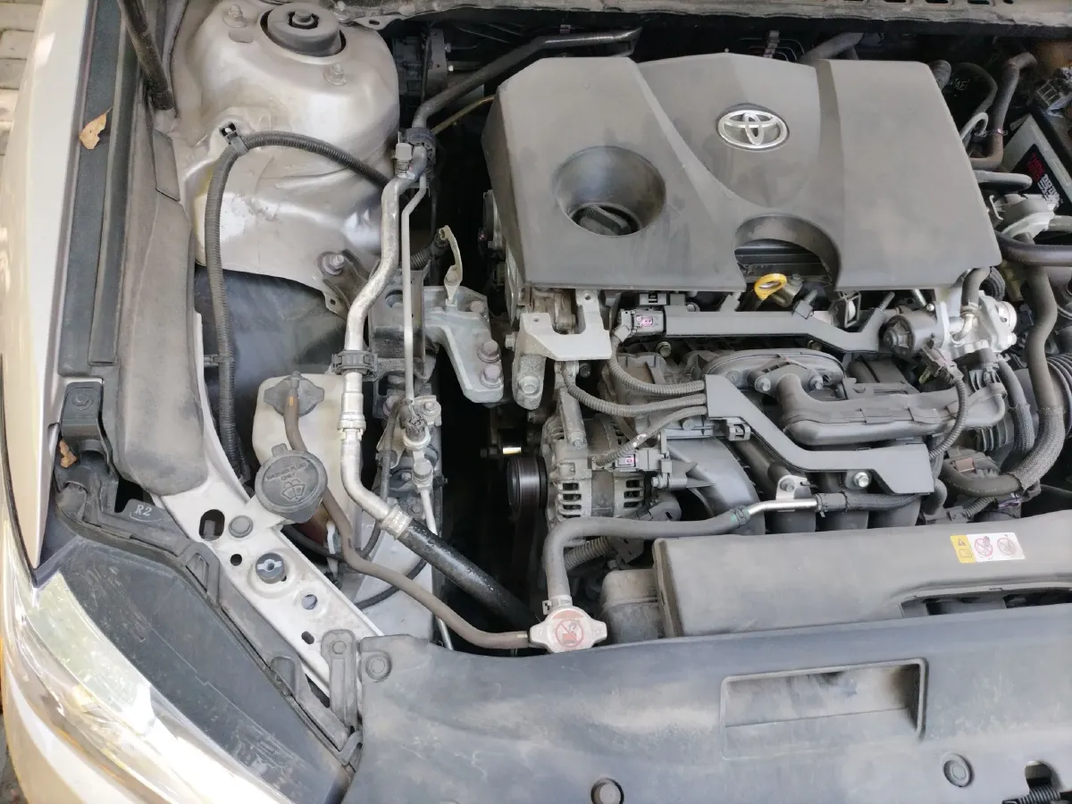 2019 Toyota Camry 2.0L 178HP L4 CVT,autocango,china used car exporter,china ev exporter,chinese used car exporter,chinese used ev exporter