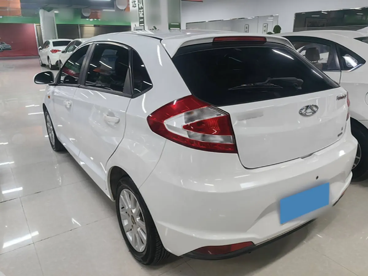 2015 Chery Fulwin 2 1.5L 109HP L4 5MT,autocango,china used car exporter,china ev exporter,chinese used car exporter,chinese used ev exporter