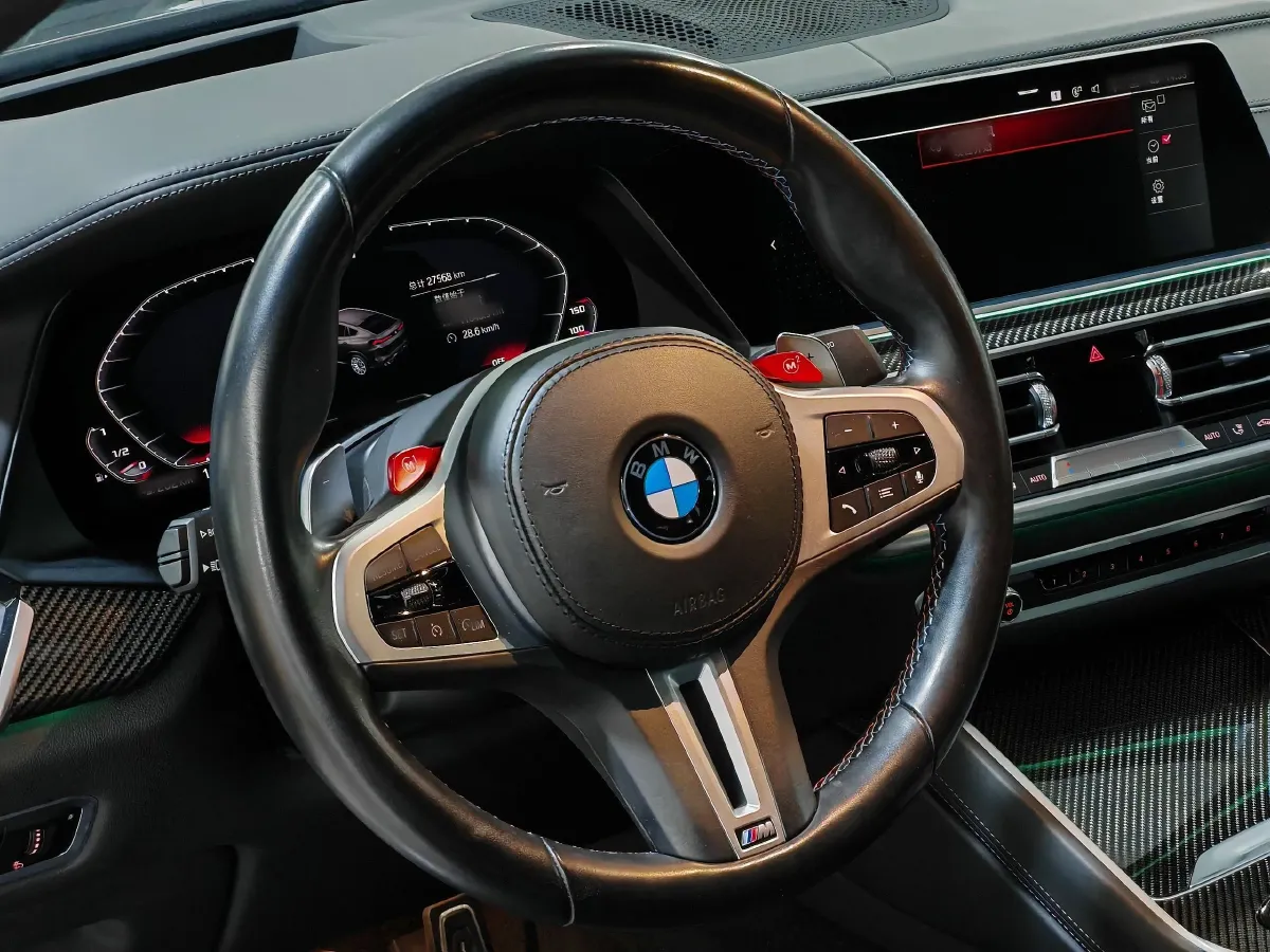 2022 BMW X6 M 4.4T 600HP V8 8AT,autocango,china used car exporter,china ev exporter,chinese used car exporter,chinese used ev exporter