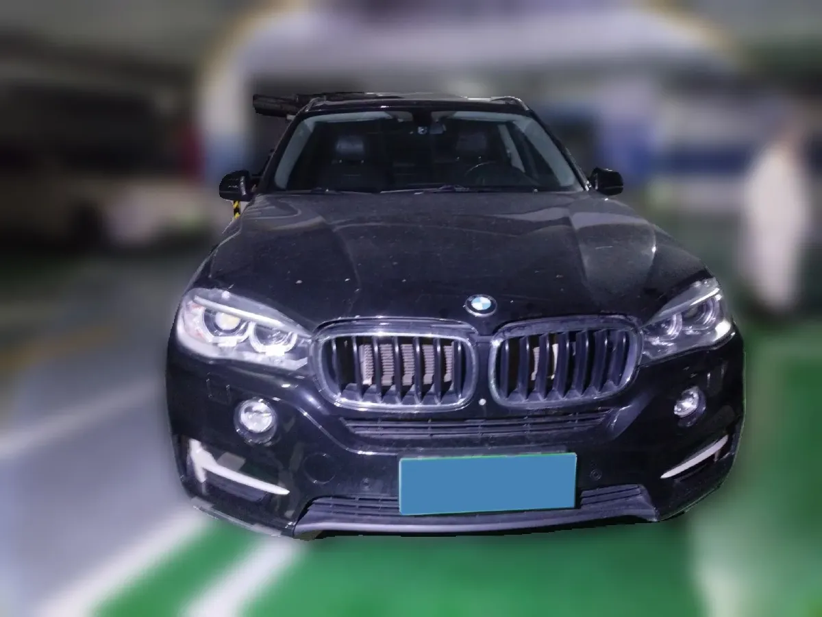 2014 BMW X5 3.0T 306HP L6 8AT,autocango,china used car exporter,china ev exporter,chinese used car exporter,chinese used ev exporter