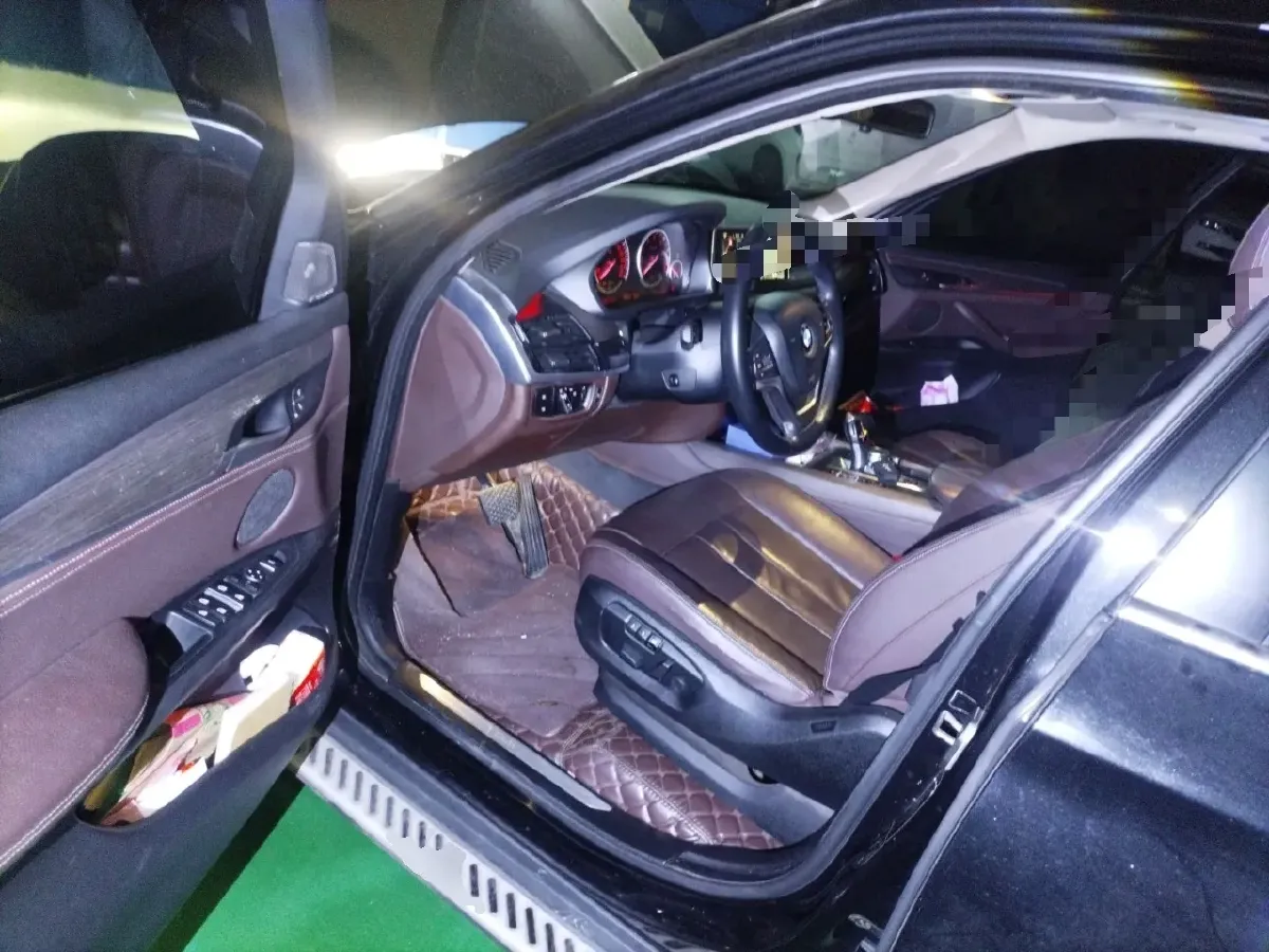 2014 BMW X5 3.0T 306HP L6 8AT,autocango,china used car exporter,china ev exporter,chinese used car exporter,chinese used ev exporter