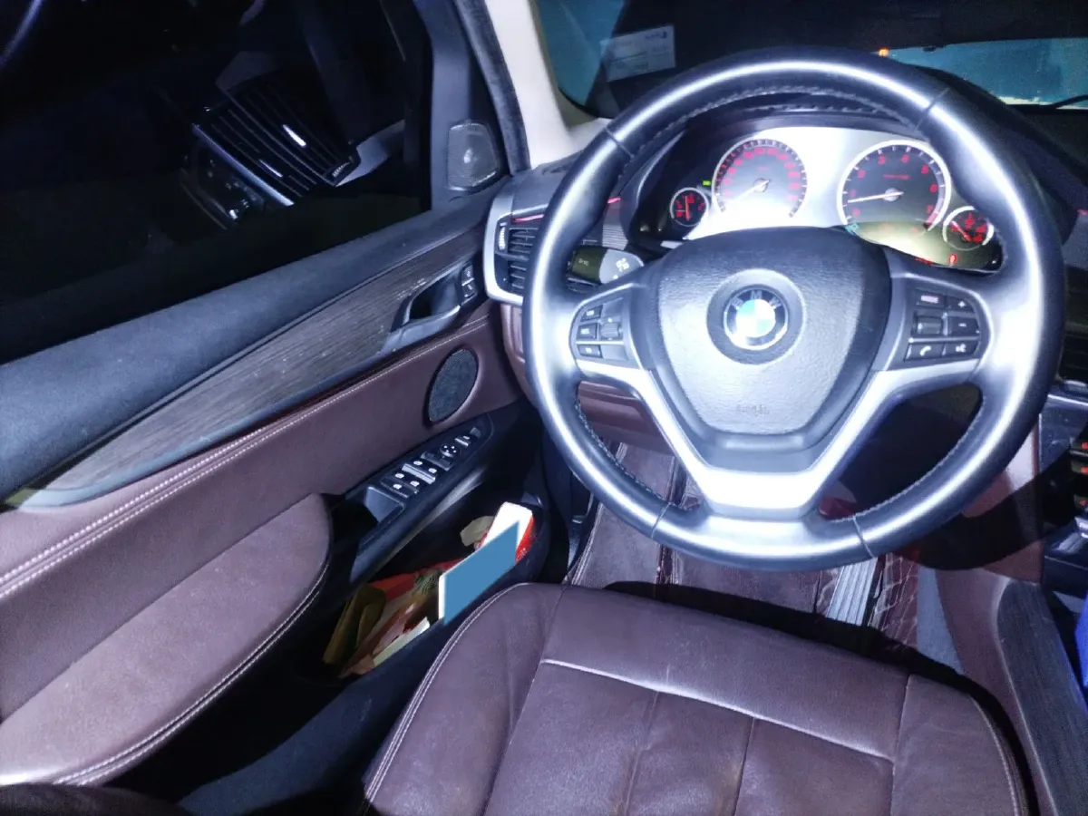 2014 BMW X5 3.0T 306HP L6 8AT,autocango,china used car exporter,china ev exporter,chinese used car exporter,chinese used ev exporter