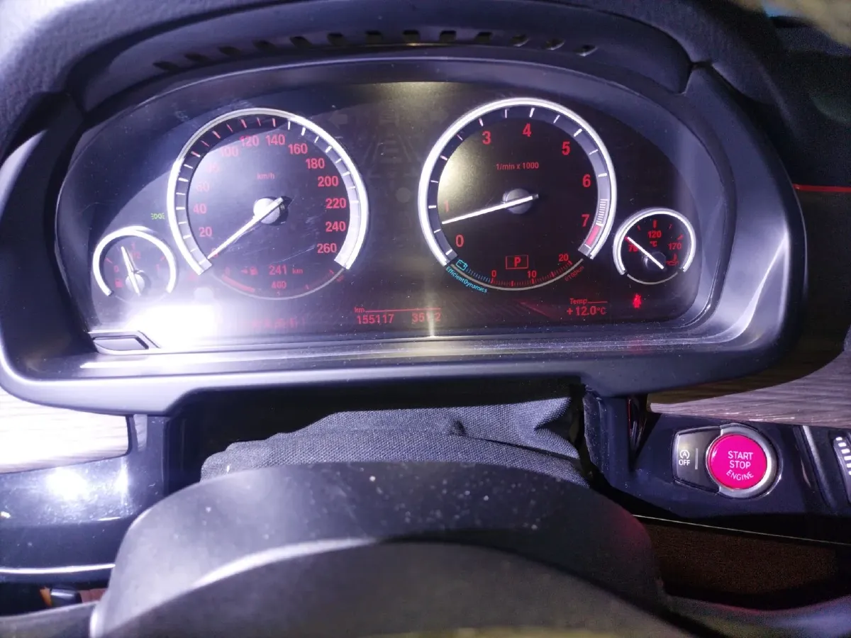 2014 BMW X5 3.0T 306HP L6 8AT,autocango,china used car exporter,china ev exporter,chinese used car exporter,chinese used ev exporter