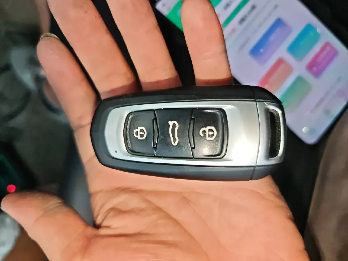 2018 Geely Vision 1.5L 109HP L4 4AT,autocango,china used car exporter,china ev exporter,chinese used car exporter,chinese used ev exporter