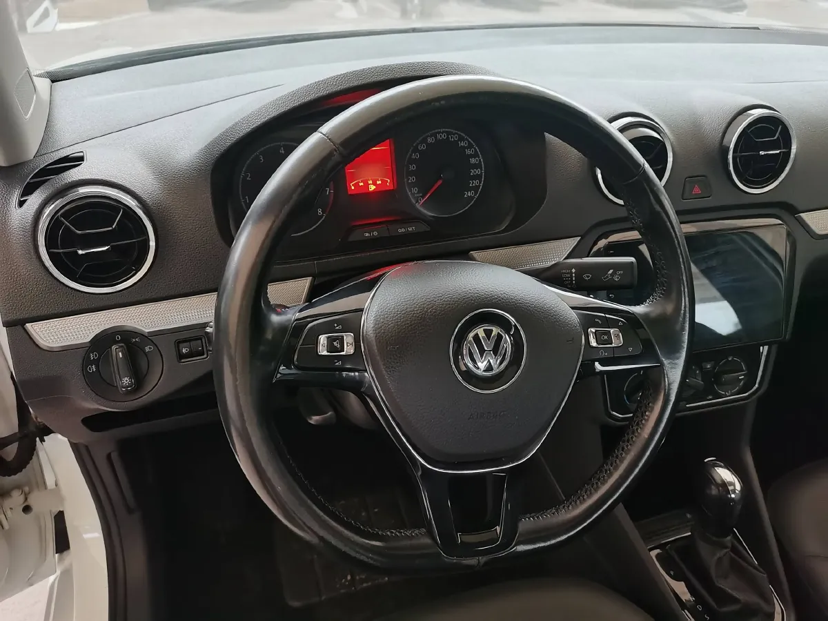 2019 Volkswagen Jetta 1.5L 110HP L4 6AT,autocango,china used car exporter,china ev exporter,chinese used car exporter,chinese used ev exporter