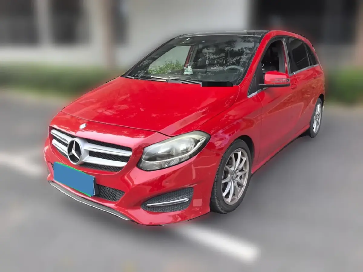 2015 Mercedes-Benz B Class 1.6T 156HP L4 7DCT