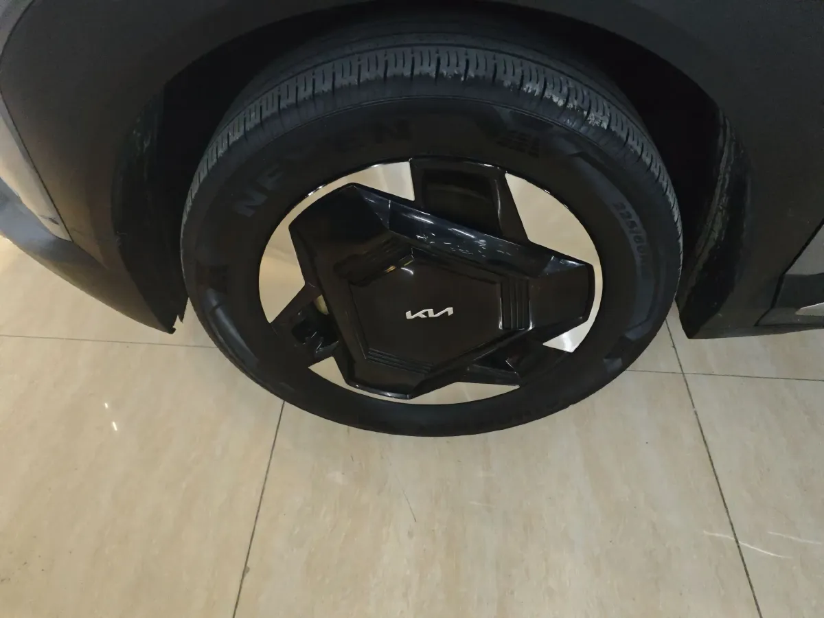 2024 Kia EV5 BEV 64.2KWH,autocango,china used car exporter,china ev exporter,chinese used car exporter,chinese used ev exporter